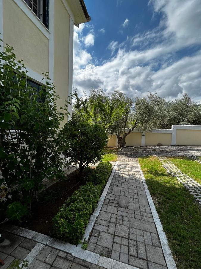 Villa Liana Sourpi Экстерьер фото